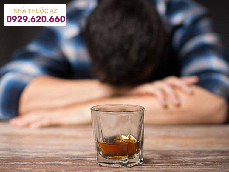 Tình trạng uống rượu nhức đầu